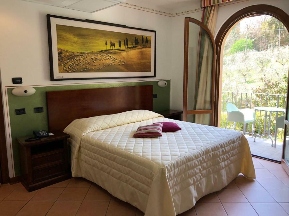 Hotel Sovestro San Gimignano Exterior foto